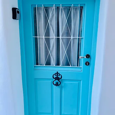 Summer Breeze Petite In Ioulis! Ioulis