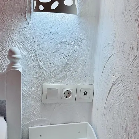 Summer Breeze Petite In Ioulis! Ioulis