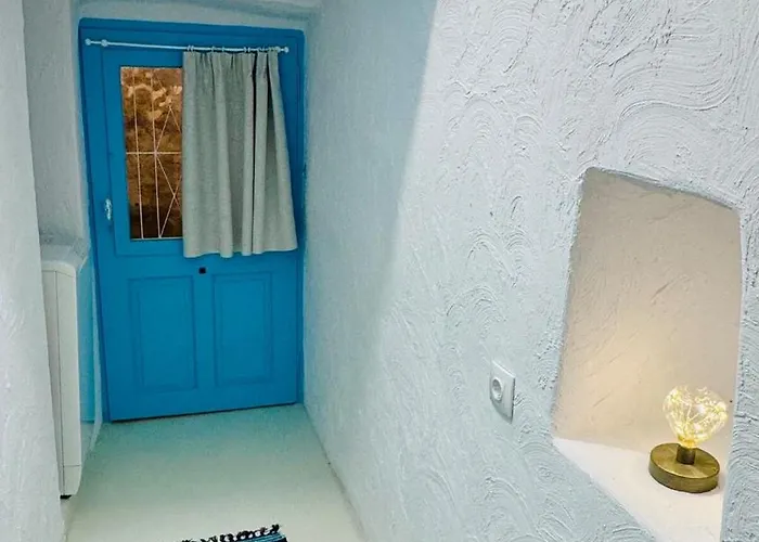 Summer Breeze Petite In Ioulis!